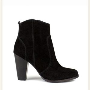 Joie Dalton Booties
